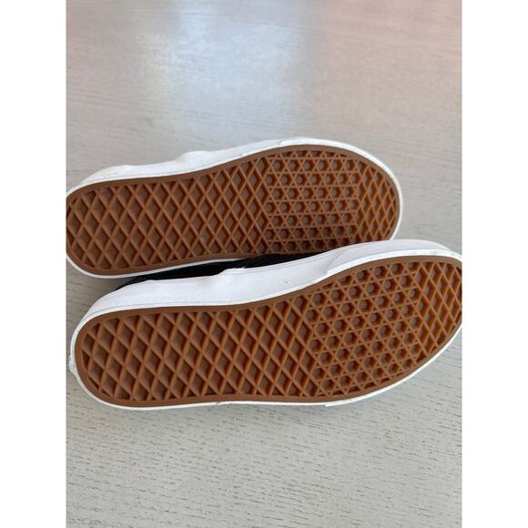 VANS Perf Leather Classic Unisex slip on Shoes Whimsigoth Goth Alt Emo - Picture 5 of 6